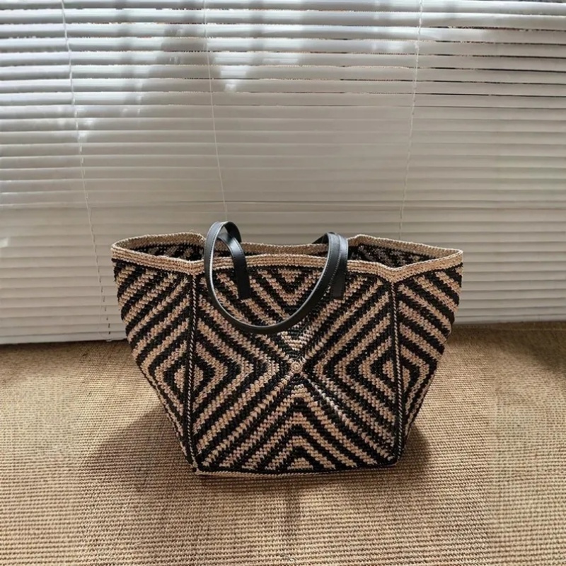 Crochet Bag Raffia - حقيبة يد نسائية كبيرة الحجم من