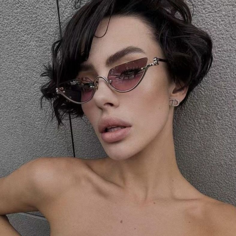 نظارات شمسية نسائية أنيقة بإطا - مراجعة Sunglasses Cat Eye وسعره